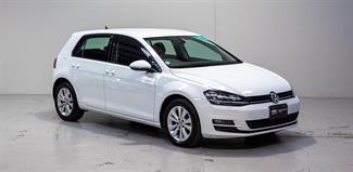 2014 Volkswagen Golf - Thumbnail