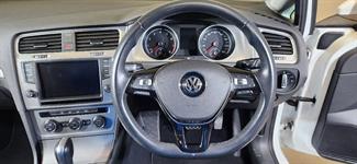 2014 Volkswagen Golf - Thumbnail