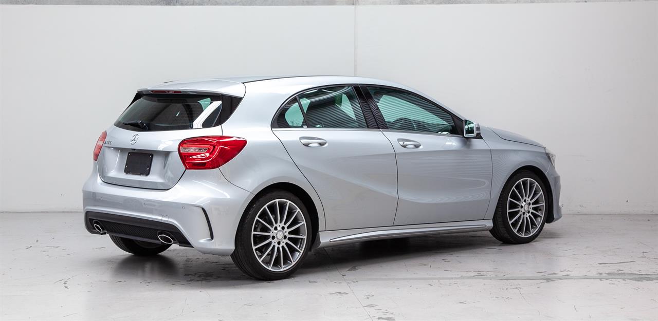 2015 Mercedes-Benz A 180