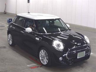 2018 Mini Cooper S - Thumbnail