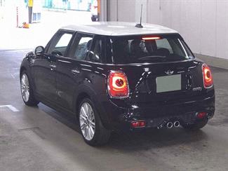 2018 Mini Cooper S - Thumbnail