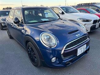 2016 Mini Cooper S - Thumbnail