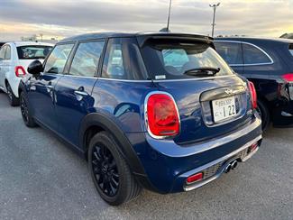 2016 Mini Cooper S - Thumbnail