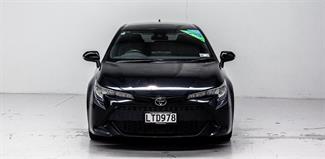 2018 Toyota Corolla - Thumbnail