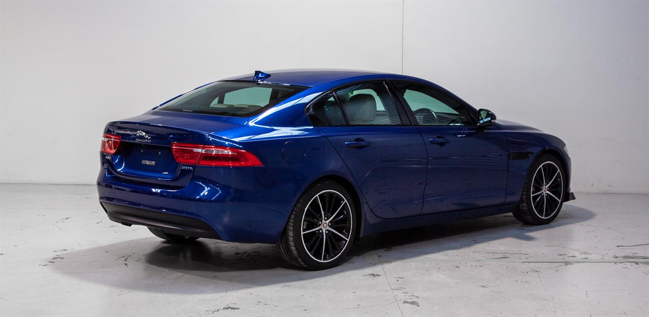 2015 Jaguar XE