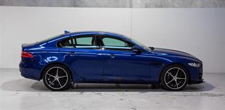 2015 Jaguar XE - Thumbnail