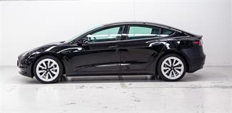 2020 Tesla Model 3 - Thumbnail