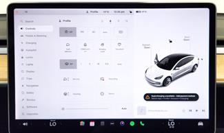 2020 Tesla Model 3 - Thumbnail