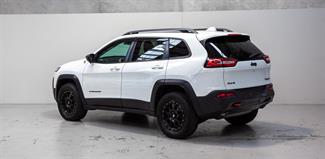 2016 Jeep Cherokee - Thumbnail