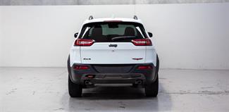 2016 Jeep Cherokee - Thumbnail