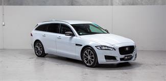 2019 Jaguar XF - Thumbnail