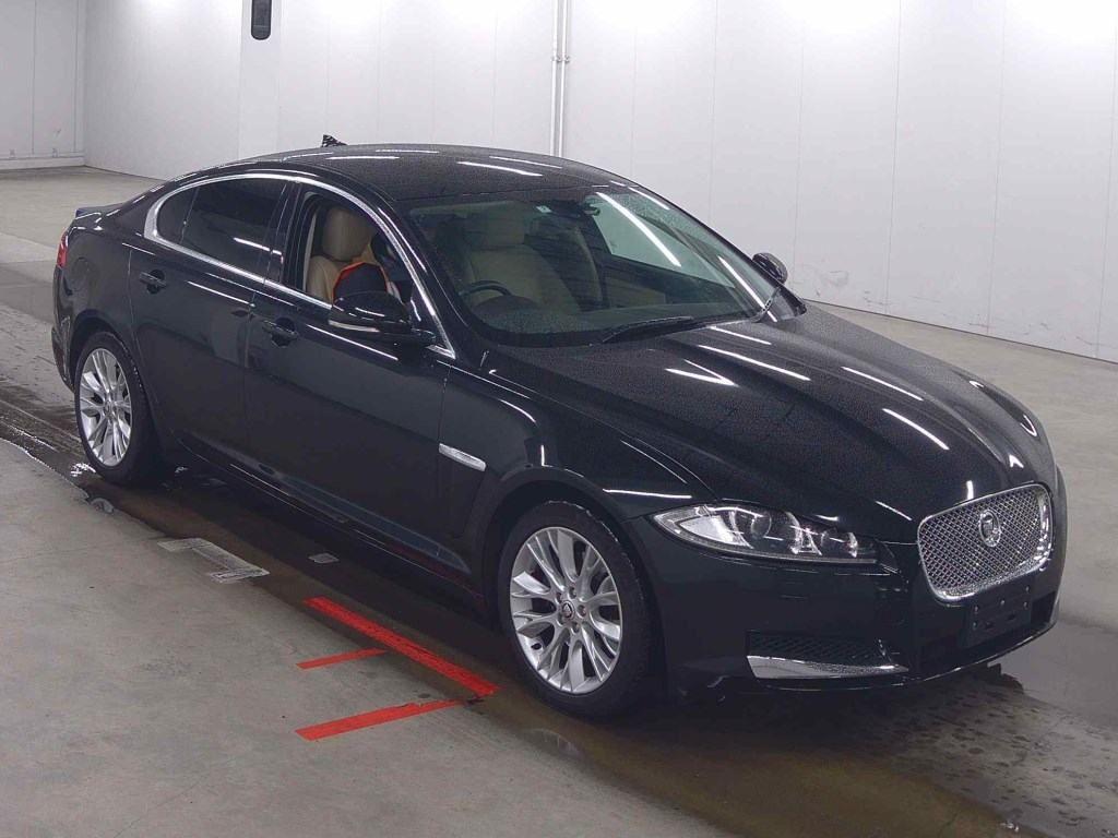 2013 Jaguar XF