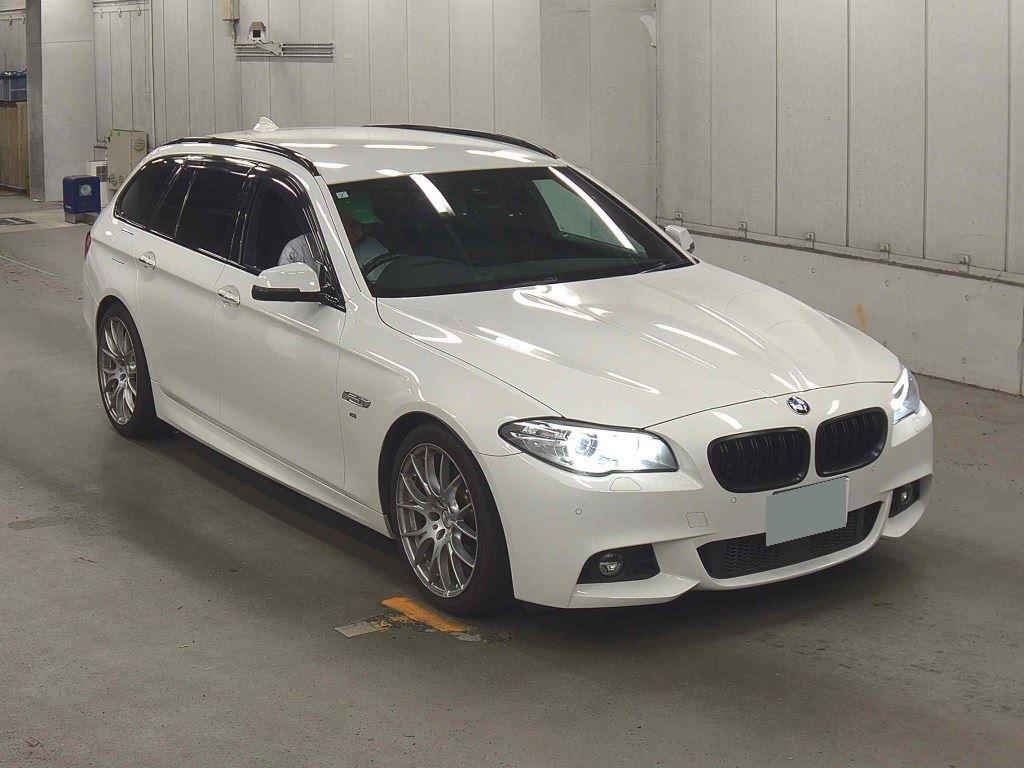 2015 BMW 523i