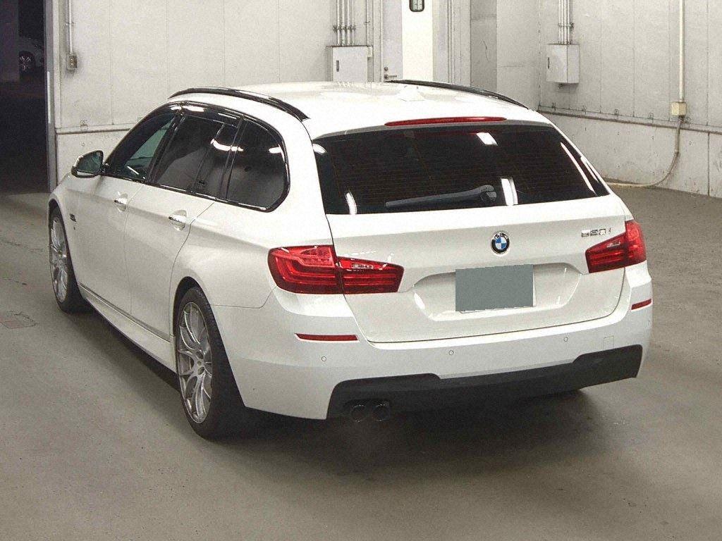 2015 BMW 523i