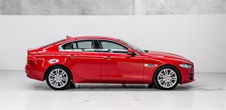 2015 Jaguar XE - Thumbnail