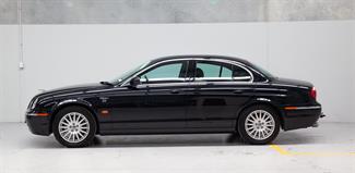 2005 Jaguar S-Type - Thumbnail