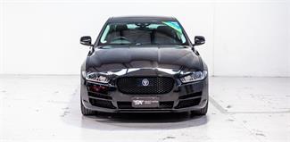 2016 Jaguar XE - Thumbnail